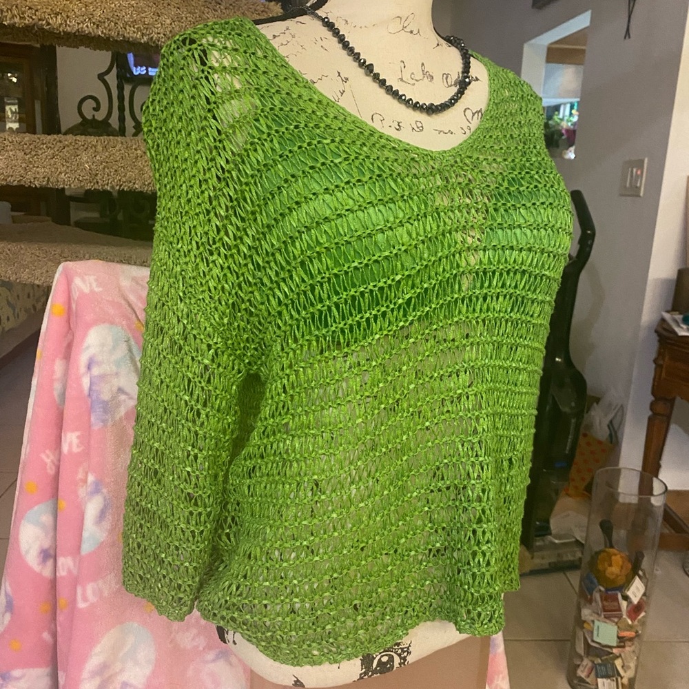 Chico’s Top Petit 1 Medium